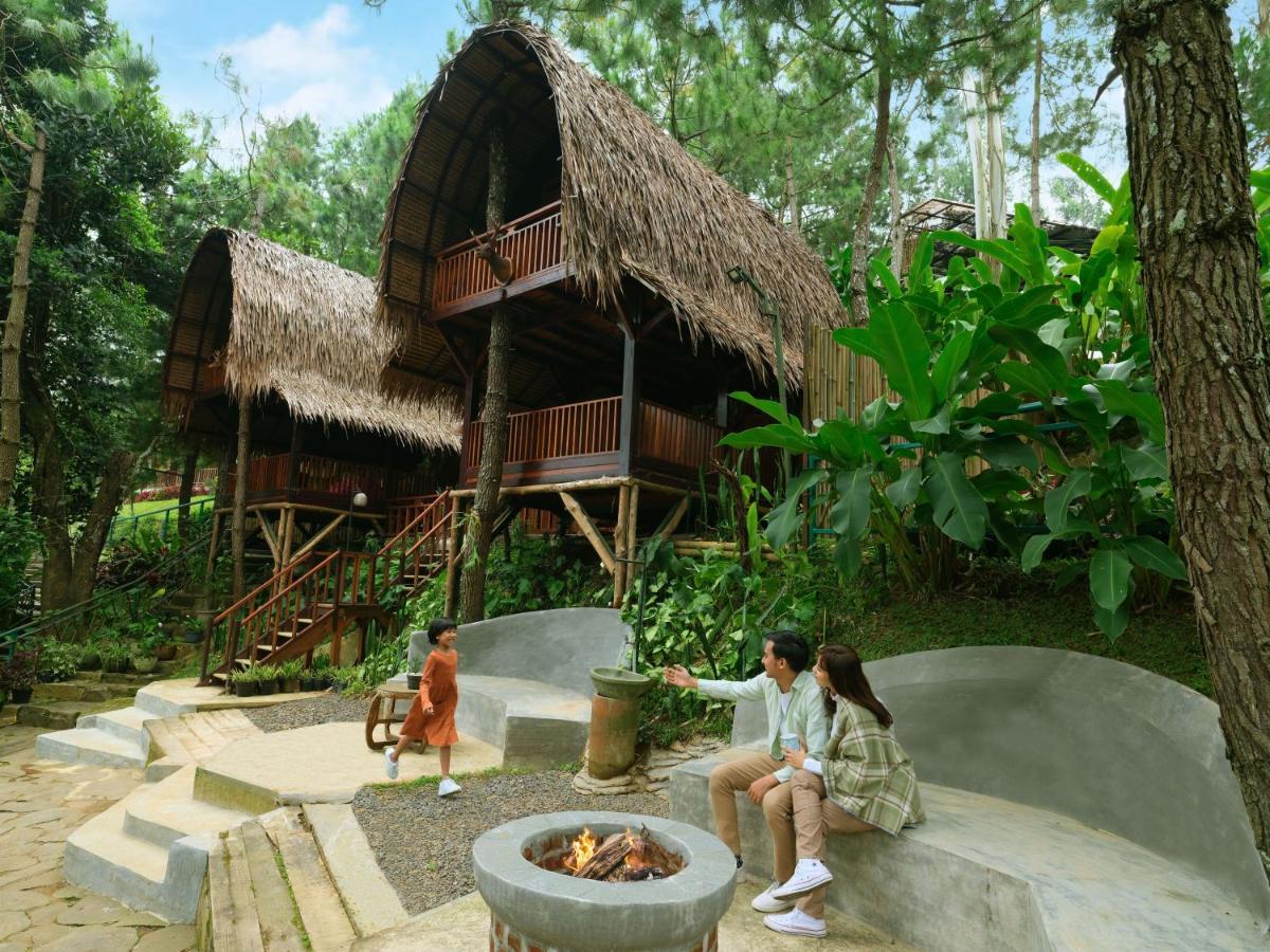 The Lodge Maribaya Cikareumbi Exteriér fotografie