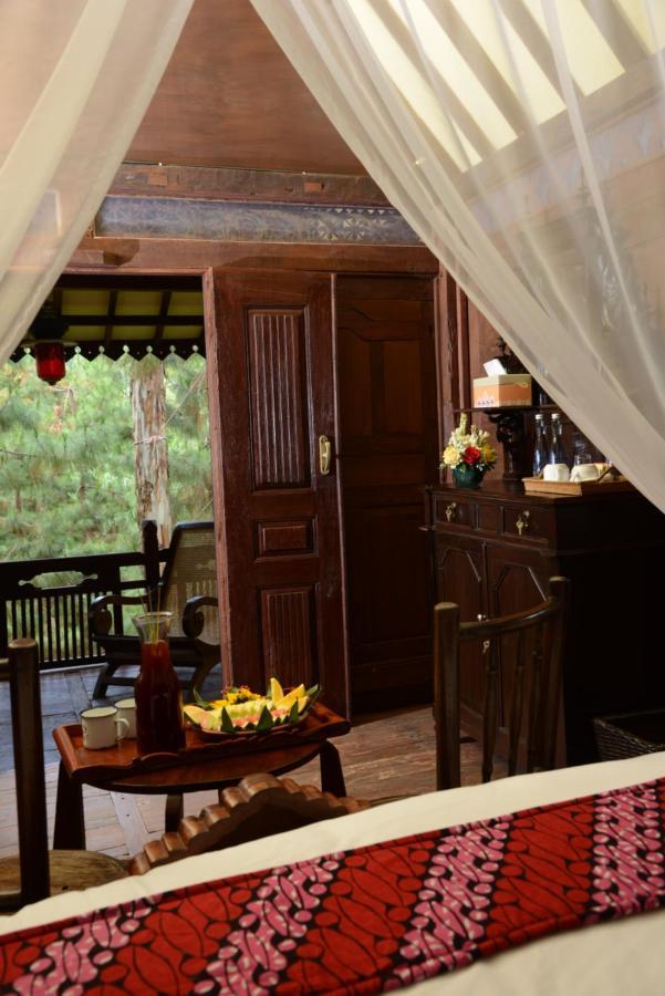 The Lodge Maribaya Cikareumbi Exteriér fotografie