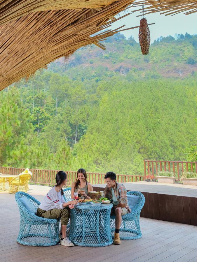 The Lodge Maribaya Cikareumbi Exteriér fotografie