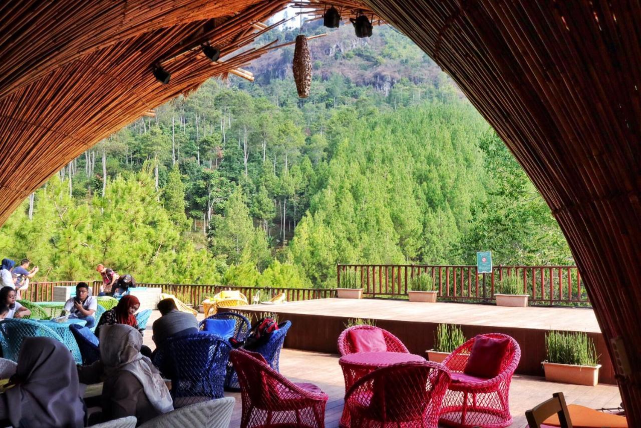 The Lodge Maribaya Cikareumbi Exteriér fotografie