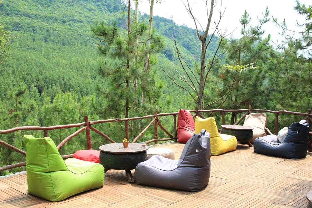 The Lodge Maribaya Cikareumbi Exteriér fotografie